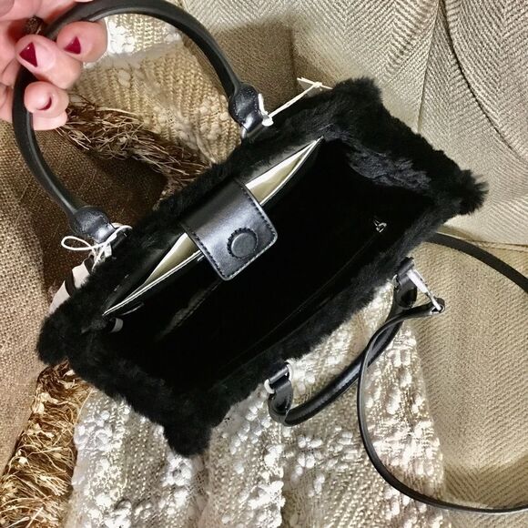 TORY BURCH CRINKLE PATENT LEATHER SHEARLING CROSSBODY BAG OR HANDBAG - Picture 11 of 12